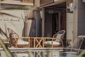 En Vie Beach Boutique Hotel - Adult Only