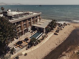 En Vie Beach Boutique Hotel - Adult Only