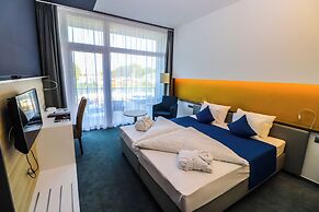 Hotel Yacht Wellness & Business