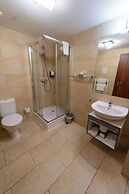 Hotel Yacht Wellness & Business