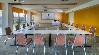 Hotel Yacht Wellness & Business