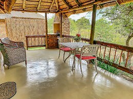 Tshikwalo Game Lodge