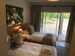 Tshikwalo Game Lodge