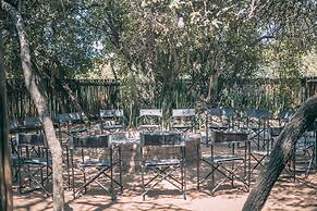 Tshikwalo Game Lodge