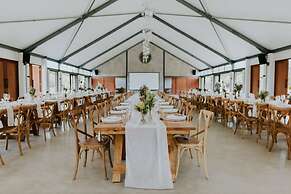 Tshikwalo Game Lodge