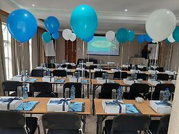 Tshikwalo Game Lodge