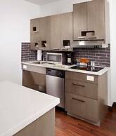 Hyatt House Denver/Lakewood at Belmar