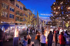 Hyatt House Denver/Lakewood at Belmar