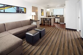 Hyatt House Denver/Lakewood at Belmar
