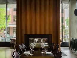 Thompson Seattle, by Hyatt