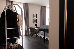 Duomo Hotel & Apartments