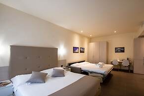 Duomo Hotel & Apartments