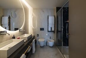 Duomo Hotel & Apartments