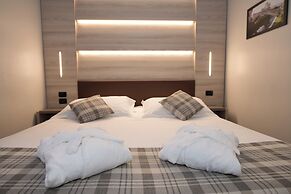 Duomo Hotel & Apartments