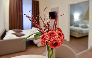 Duomo Hotel & Apartments