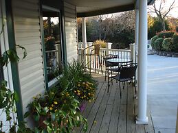 Indian Creek Village Winery