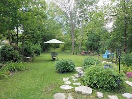 Lilly Pad Boerners Guest house