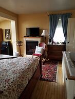 Lilly Pad Boerners Guest house