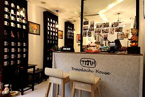 Tomodachi House