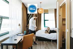 The Hague Teleport Hotel