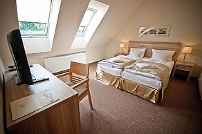 Hotel Cesarskie Ogrody