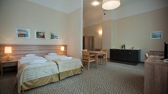 Hotel Cesarskie Ogrody
