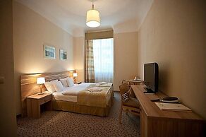 Hotel Cesarskie Ogrody