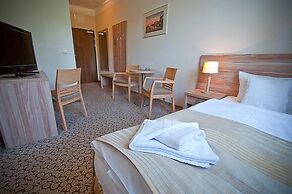 Hotel Cesarskie Ogrody