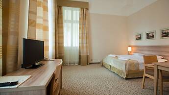 Hotel Cesarskie Ogrody