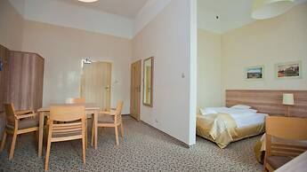 Hotel Cesarskie Ogrody