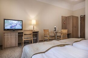 Hotel Cesarskie Ogrody