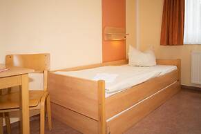 JUGENDGASTEHAUS DRESDEN - Hostel