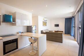 Tills Beach Hotel