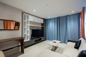 Tills Beach Hotel