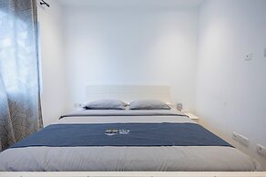 Tills Beach Hotel
