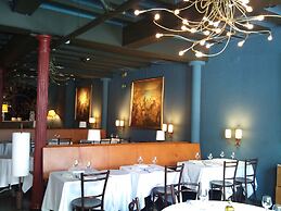 Fonda Hotel 1771