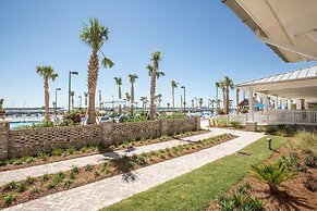 The Beach Club at Charleston Harbor Resort and Marina