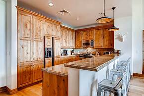 Beaver Creek Landing by East West Hospitality