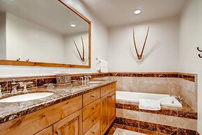 Beaver Creek Landing by East West Hospitality