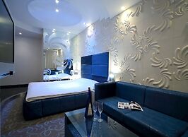 Design Hotel W Zip Club - Adults Only