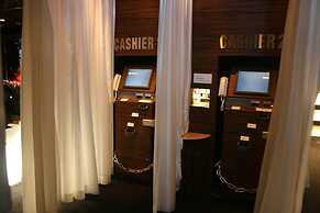 Design Hotel W Zip Club - Adults Only