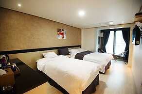 Dorcas Tourist Hostel