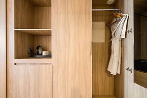 Crown Hotel Changwon