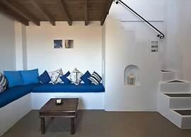 Santorini Traditional Suites