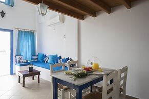 Santorini Traditional Suites