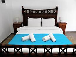 Santorini Traditional Suites