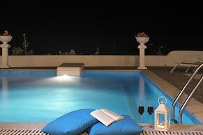 Santorini Traditional Suites