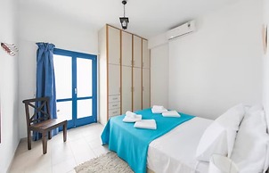 Santorini Traditional Suites