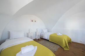 Santorini Traditional Suites