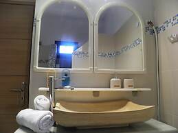 Santorini Traditional Suites